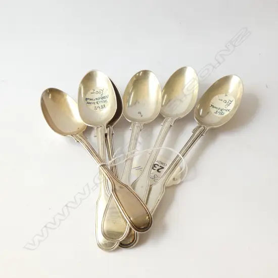 6 VICT. SILVER TEASPOONS FIDDLE & THREAD 190GMS