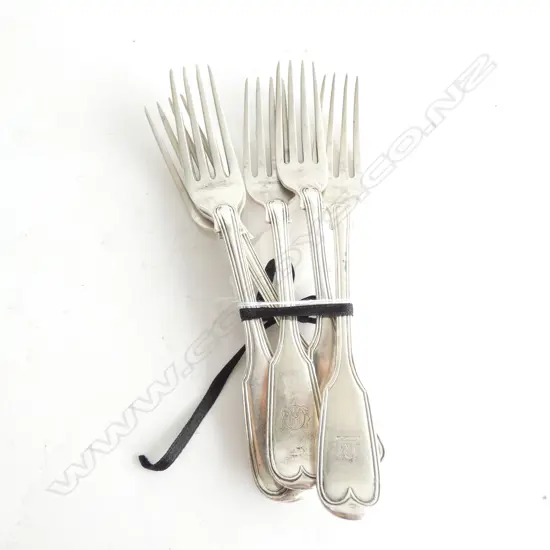 6 VICT SILVER TABLE FORKS C1840 300GMS FIDDLE & THREAD