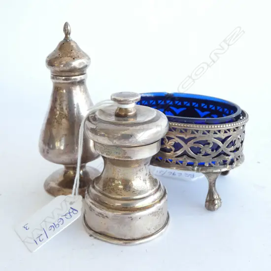 GEO III SILVER SALT w BLUE GLASS LINER, SILVER PEPPER GRINDER & PEPPERETTE