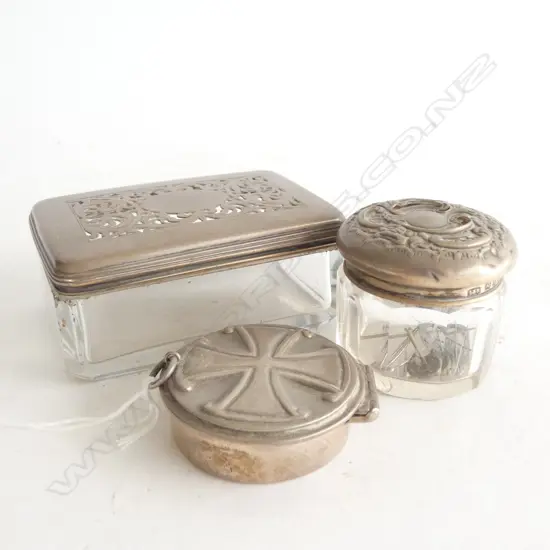 3 STG SILVER & CRYSTAL BOXES 83 GRAMS SILVER WEIGHT