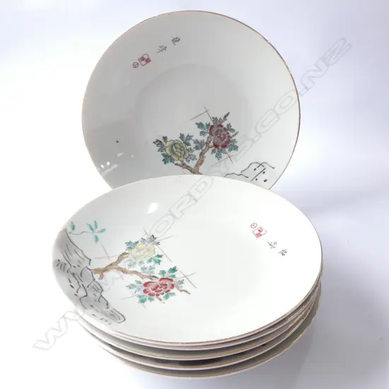 SET 6 HAND-DECORATED JAPANESE SERVING PLATES - DIA. 220MM CHIP ON ONE UNDER RIM