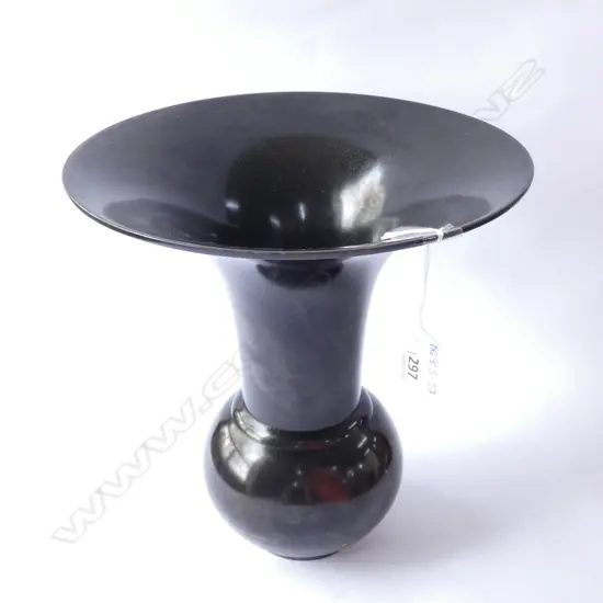 DARK-FINISHED BRONZE TEMPLE VASE - H.260MM DIA. 240MM