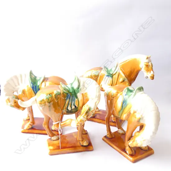 4 TANG STYLE HORSES H. 170MM