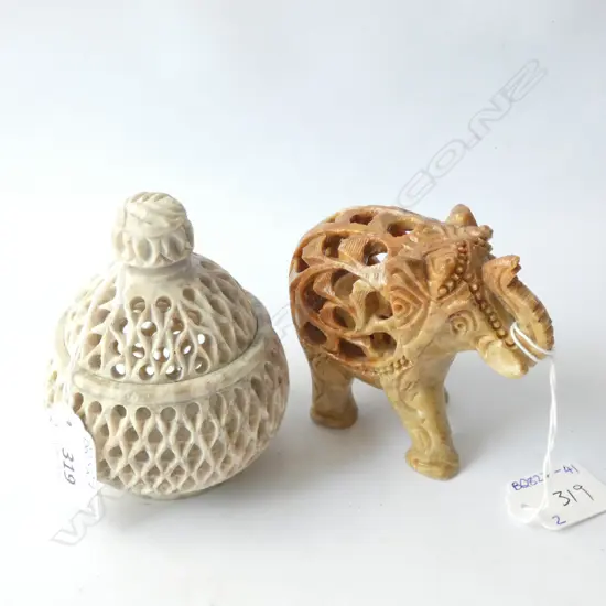 CARVED SOAPSTONE ELEPHANT & BABY L. 100MM & CARVED POT POURRI CONTAINER 