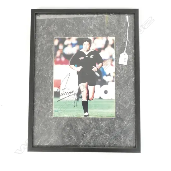 SIGNED ZINZAN BROOKE PHOTOGRAPH WITH AUTH. CERT. H.425mm X 330mm