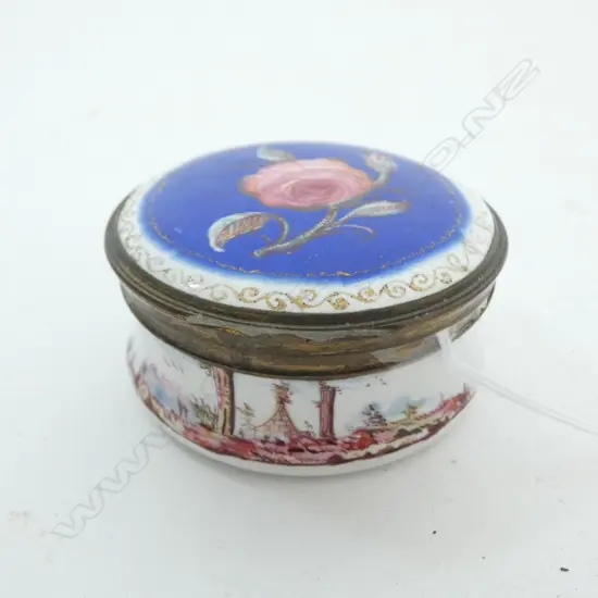 19thC ENAMELLED BILSTON TYPE ENAMELLED BOX A.F