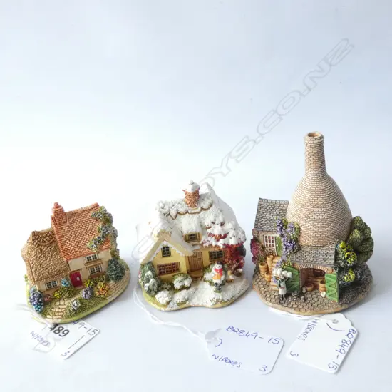 3 LILLIPUT LANE - L2777 / L2448 / L2296 - WITH BOXES & CERTIFICATES