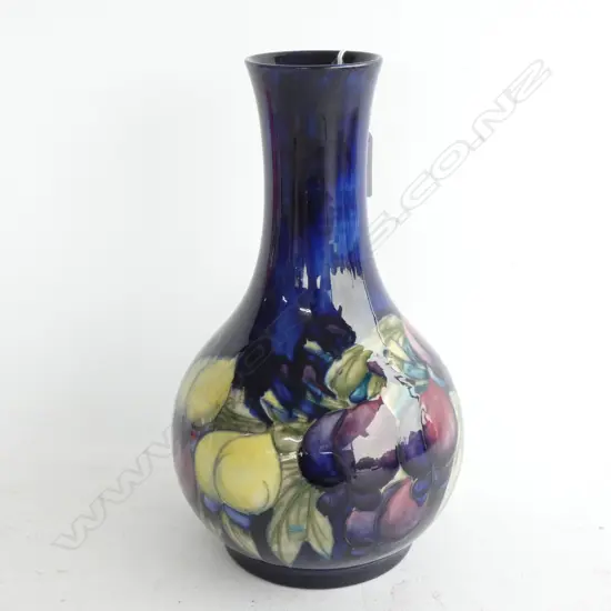 WILLIAM MOORCROFT WISTERIA PATTERN VASE, PAINTED SIGNATURE & IMPRESSED MARKS c.1928-49, H.240mm