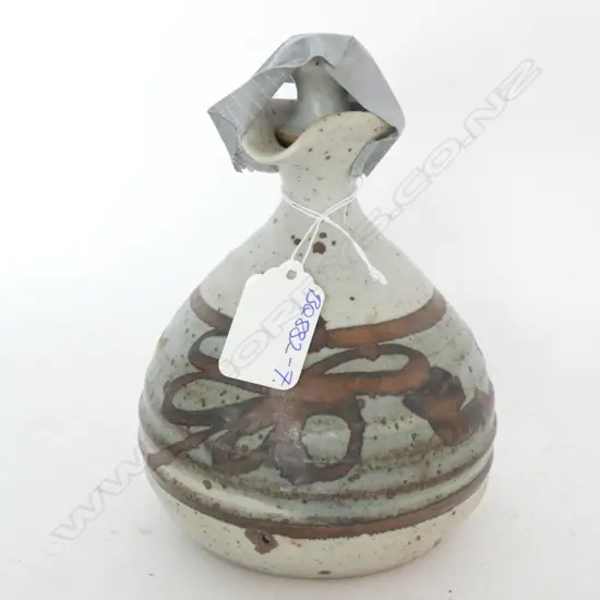 WARREN TIPPET OIL BOTTLE COROMANDEL H.245mm