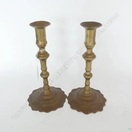 PR ANTIQUE BRASS COLUMN CANDLESTICKS H,200mm