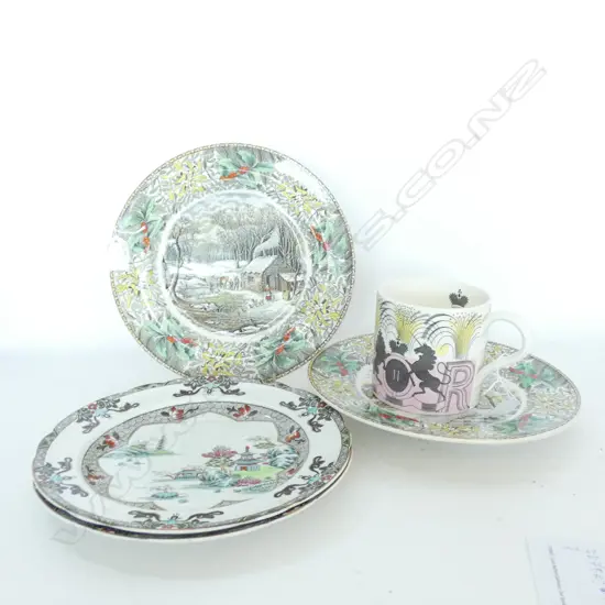 ERIC RAVILIOUS DESIGN ERIII CORONATION MUG 1953 & 5 ASSORTED OLD PLATES
