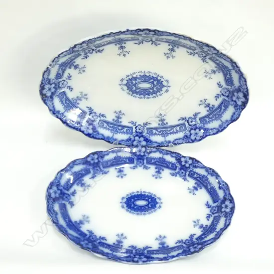 PR LG  RICHMOND BURSLEM BLUE & WHITE TRANSFER WARE PLATTERS / ASHETS