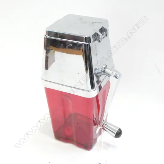 RETRO METROKANE CHROME & RED PLASTIC ICE CRUSHER - FAULTS
