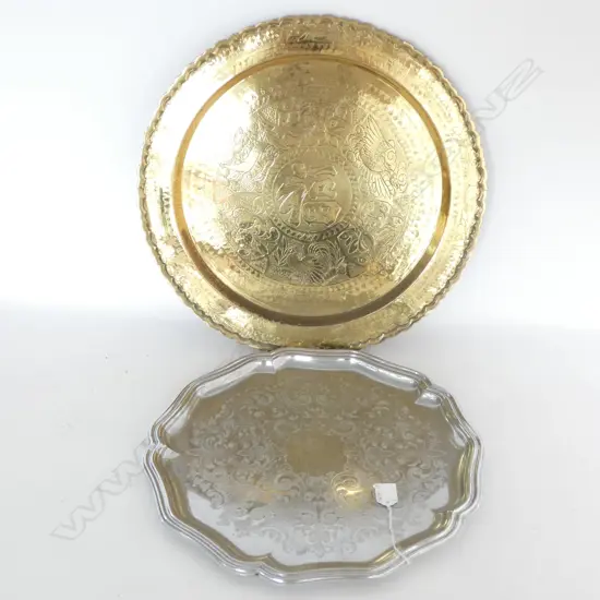 LG SILVER PLATE TRAY DIA 410MM) & BRONZE WALL PLATE (DIA.450MM)