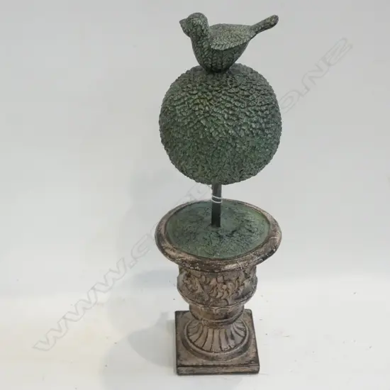 TOPIARY ORNAMENT - H 300MM