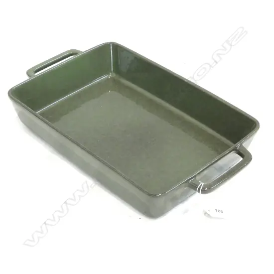 GREEN STONEWARE BAKING TRAY  