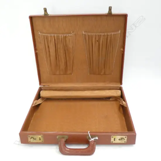 LEATHER ATTACHE BRIEFCASE SILK LINED L. 445MM