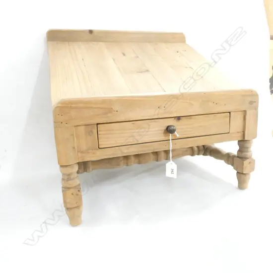 VILLA MAISON WOODEN COOK BOOK HOLDER W. 450MM