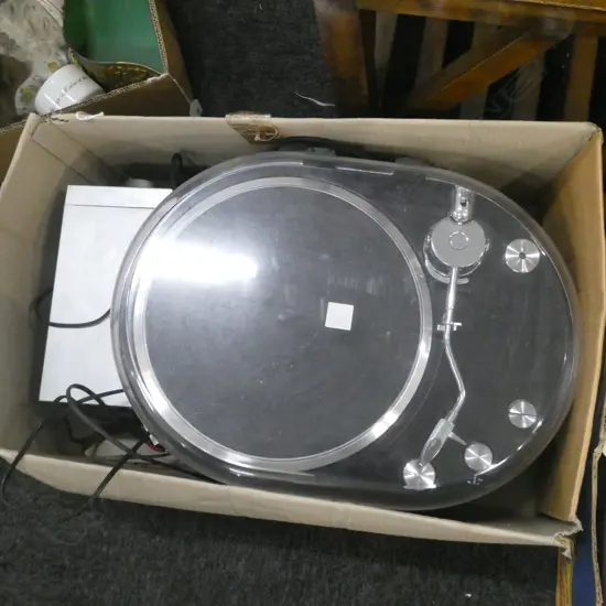 D.S.E TURNTABLE(NEEDS BELT),DVD PLAYER AND YAMAHA TUNER
