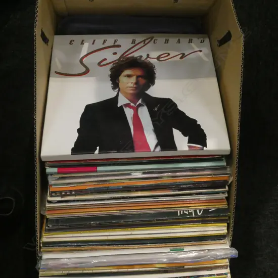 BOX VINYL RECORDS