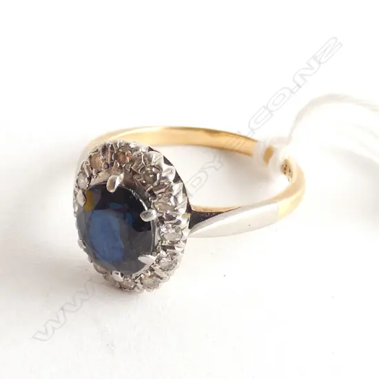 18CT GOLD SAPPHIRE AND DIAMOND RING