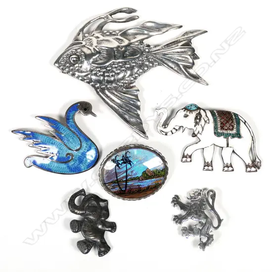 6 ASSORTED GOOD ANTIQUE BROOCHES, INCL SILVER, ENAMEL ETC, LARGEST 80MM