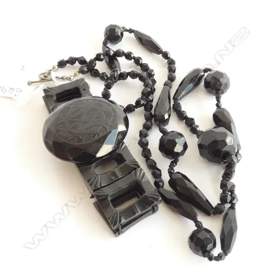 VINTAGE JET BRACELET AND NECKLACE