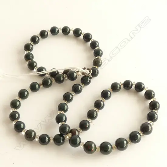 BLOODSTONE & CRYSTAL NECKLACE 