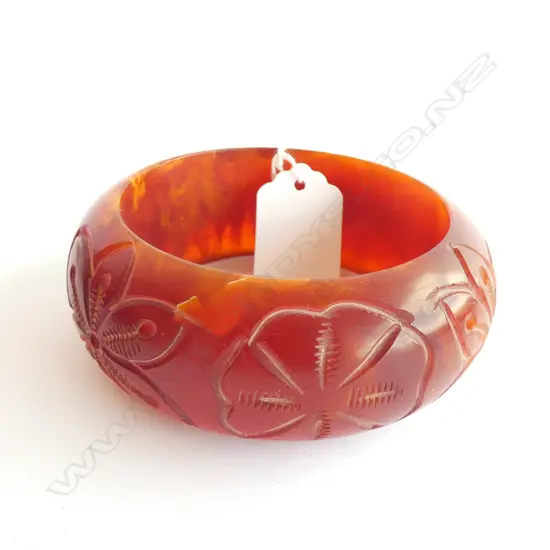 VINTAGE CARVED AMBER WIDE BANGLE  DIA. 100MM