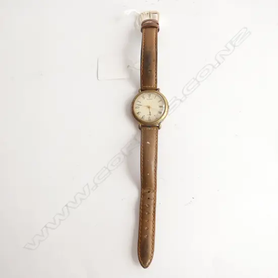 OLD MENS PULSAR WATCH - BROWN LEATHER STRAP