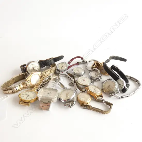 ASST RETRO LADIES WATCHES