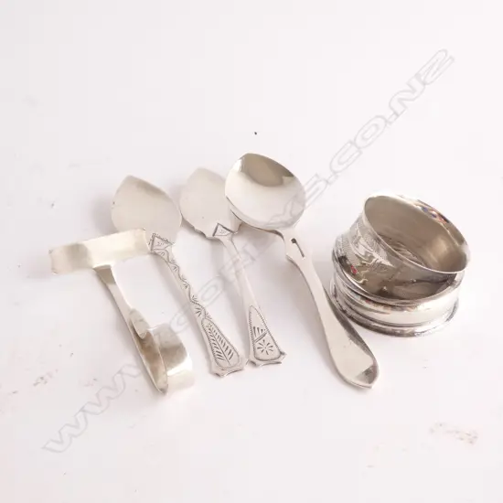 4 STERLING SPOONS + 2 NAPKIN RINGS 120 GRAMS 