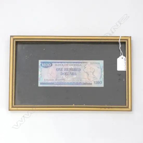 FRAMED BRIAN LARA SIGNED NOTE 'BANK OF GUYANA $100' 180 X 285MM OVERALL