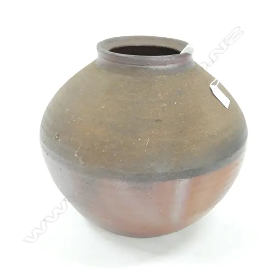 LG WOOD FIRED JAPANESE SHIGARAKI VASE - H. 300MM DIA. 300MM