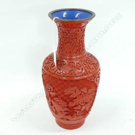 CINNIBAR LACQUER VASE