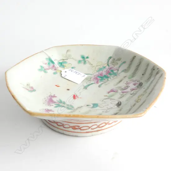 ANTIQUE CHINESE HEXAGONAL POLYCHROME DISH a.f