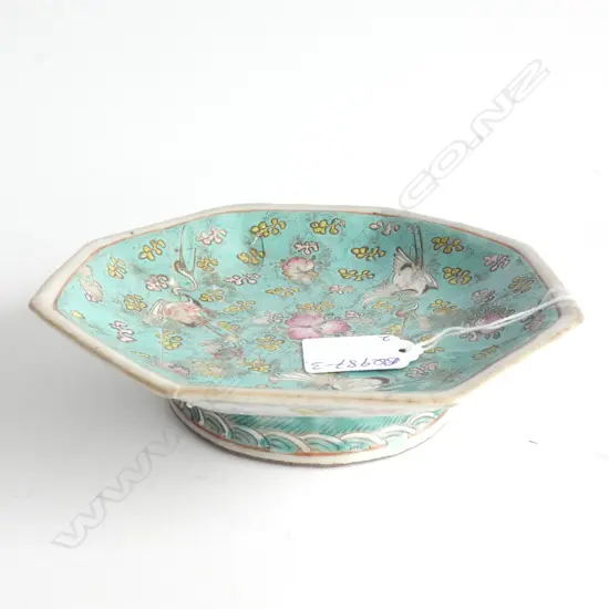 ANTIQUE CHINESE OCTAGONAL POLYCHROME DISH a.f