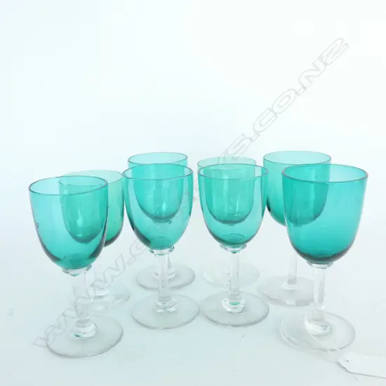 8X EDWARDIAN SMALL GREEN WINE GLASSES