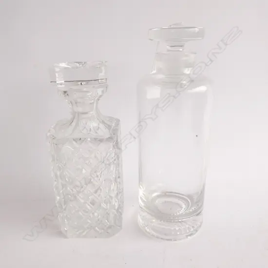 2 CRYSTAL DECANTERS H. 255MM