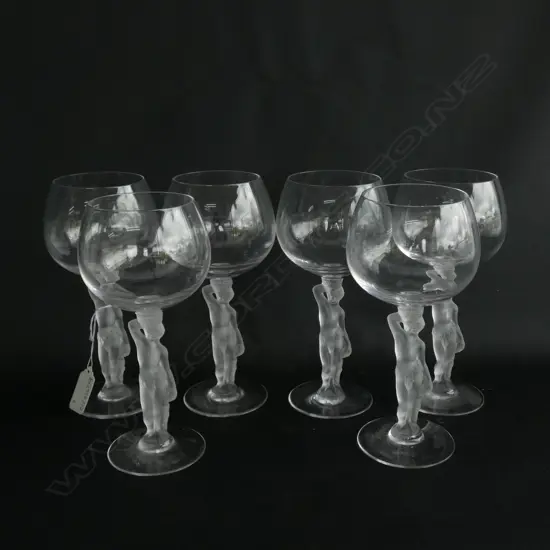 SET OF 6 FROSTED STEM WINE GLASSES 