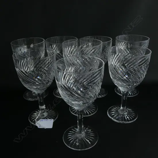 EIGHT TUDOR CUT CRYSTAL WINE GLASSES H. 150MM