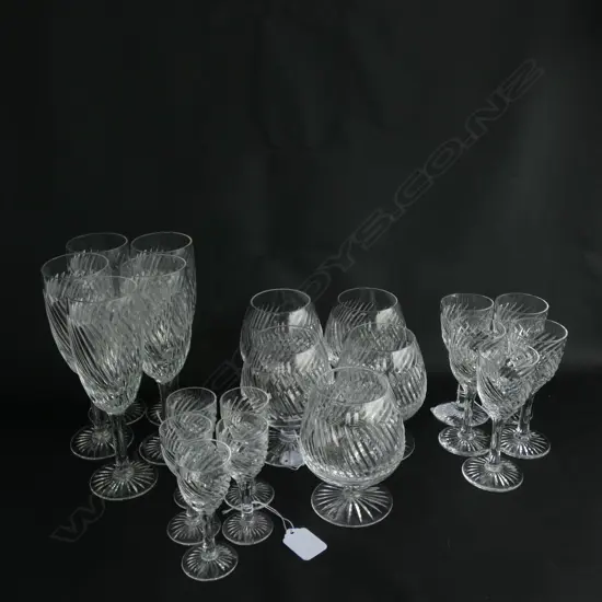 ASSORTED TUDOR CRYSTAL STEMWARE - 5 EA BRANDY BALLOON / CHAMPAGNE FLUTES / SHERRY & LIQUEUR