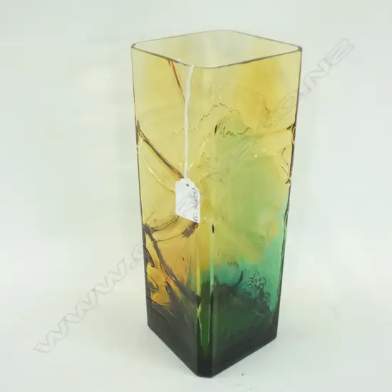 SQUARE ART GLASS VASE GREEN & AMBER H.290mm
