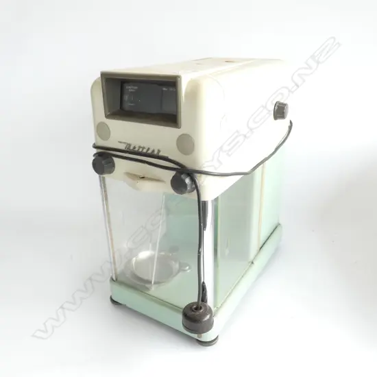 VINTAGE METTEER ELECTRONIC SCALES H 390 MM