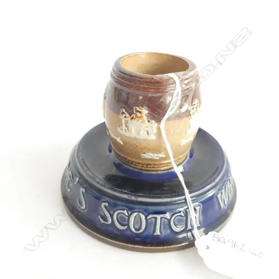 DOULTON LAMBETH THORNE'S SCOTCH WHISKY MATCH STRIKER - DIA.115MM 