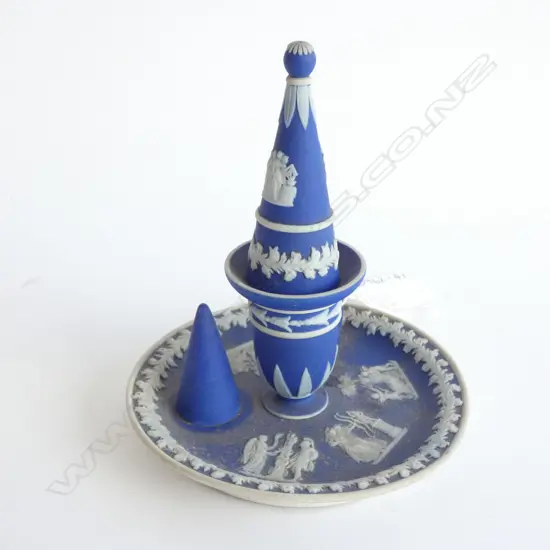WEDGWOOD COBALT JASPERWARE CANDLE HOLDER & SNUFFER - DIA. 110MM