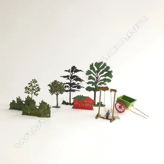 BAG LEAD TOYS - 4 TREES & 2 HEDGES / SWING WITH CHILD / HOUSE / CART - MADE IN ENGLAND