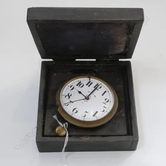 VINTAGE WATCH CASED AF