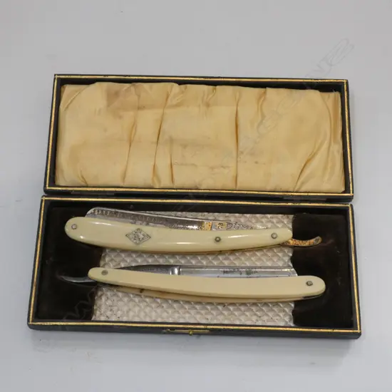 2 CUT THROAT RAZORS, CASED 