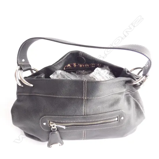 TIGNANELLO BLACK LEATHER HANDBAG